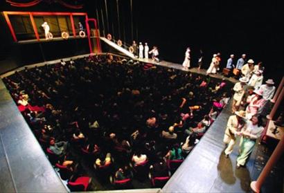 �������ġ�����֮�Ρ��ھ糡�������Ͽ�νһ�αļ�ʽ���۷�����