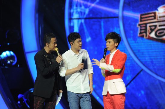 小沈阳爆笑助阵最美和声 黑人惹范范分心失误