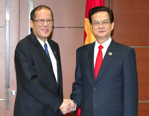 ������Խ��һ�𡰸��й��� Ҫ�������й�̸��