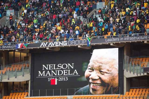 ��������Գ�ϯ������׷����